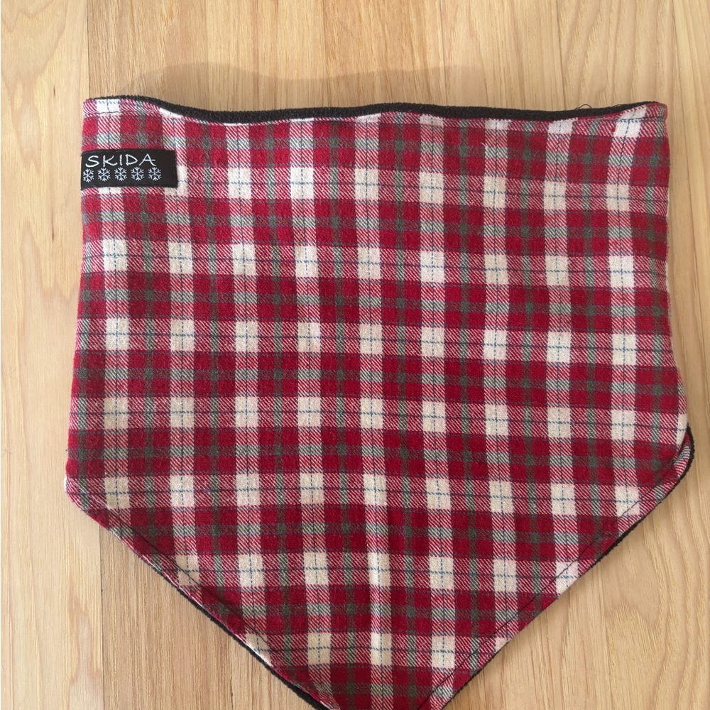 Skida Red Plaid Neck Gaiter